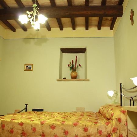 Agriturismo Il Girasole Montefalco Eksteriør bilde