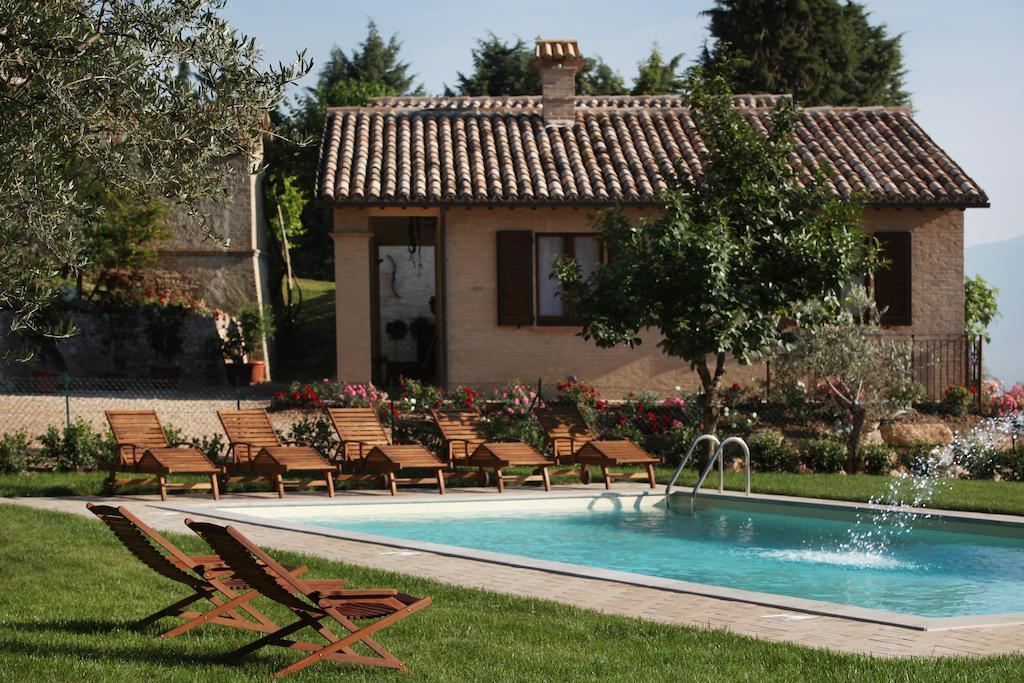 Agriturismo Il Girasole Montefalco Rom bilde